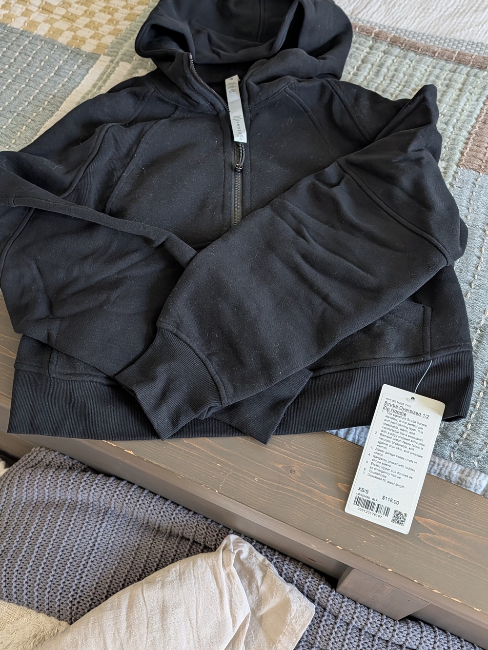 lululemon athletica Scuba Oversized 1/2 Zip Black Cropped Hooded Sweatshirt - Picture 5 of 5